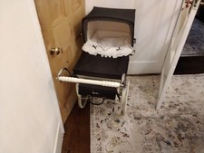Silver Cross Navy And White  Dolls Pram With Bag And Tray