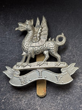Montgomeryshire Imperial Yeomanry Original British Army Cap Badge. F.E. Woodward