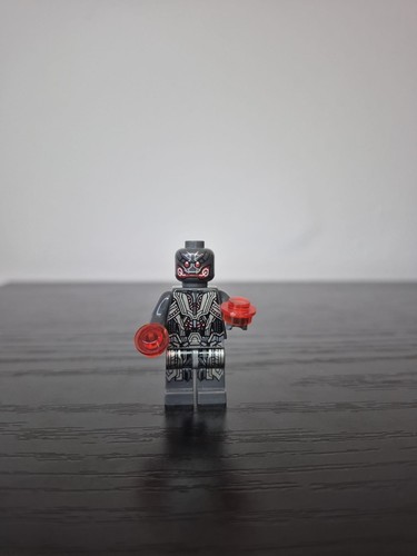 Lego minifigure super heroes - lego,