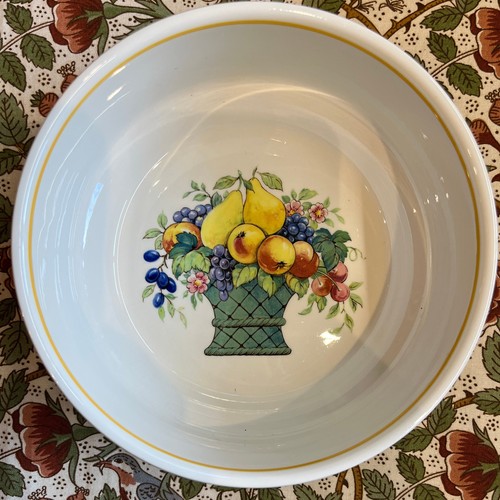 Villeroy and boch fruit basket - and,