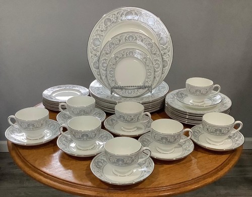 Wedgwood dolphins bone china - dolphins,