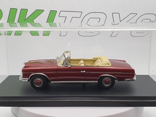 Mercedes 300 convertible - 300,