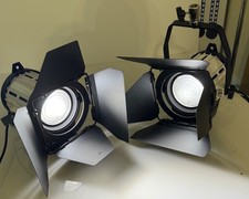 LED Photography and film lighting fully adjustable with fresnel and barn doors