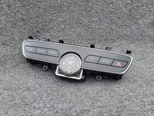 Mercedes C W205 Radio Buttons