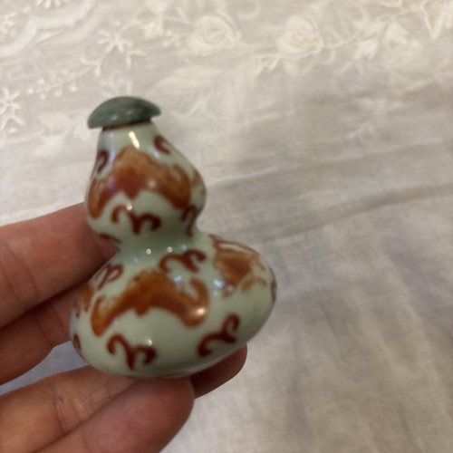 Small porcelain snuff bottle - porcelain,