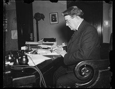 Photo:Man at Desk 1930s Office