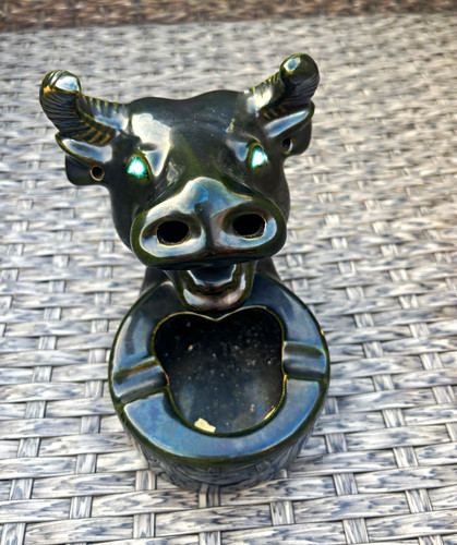 Black ceramic bull head cigar - black,