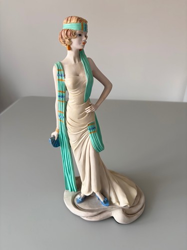 Coalport figurine the - coalport,