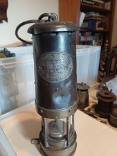 Vintage E Thomas And Williams