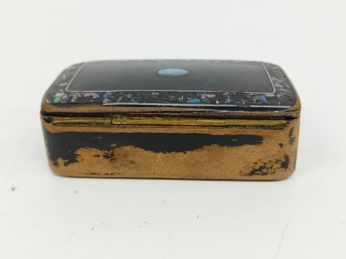 Vintage snuff box with inlay - box,