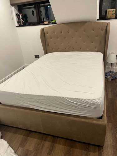 Unisex queen size bed frame - unisex,