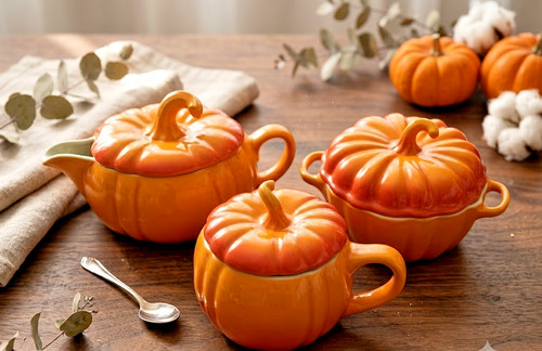 Creuset halloween pumpkin - le,