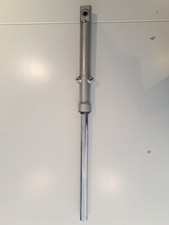 Yamaha YBR125 left front fork
