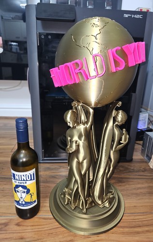 Scarface world yours statue - is,