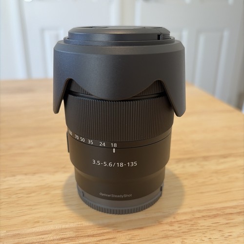 Sony 135mm 5 6 oss - sony,