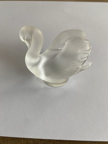 Lalique small glass vintage - small,
