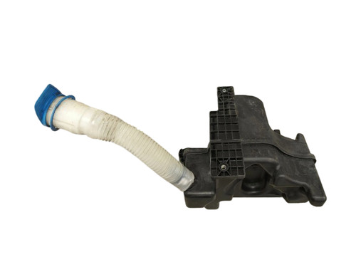 Front washer bottle - front,