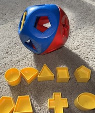 Tupperware Shape-O-Ball Shape Sorter Vintage Retro Toy 9 Shapes Only  Great Cond