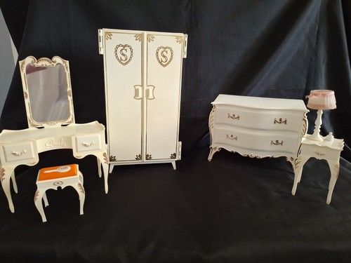 Sindy bedroom set wardrobe - bedroom, set,
