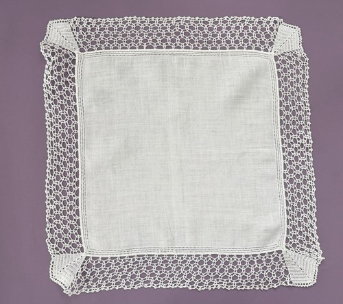 Vintage hanky hand crochet - vintage,