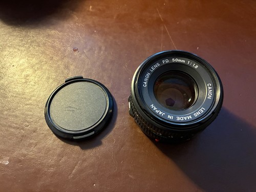 Canon 50mm 8 prime lens - 50mm, f/1.8