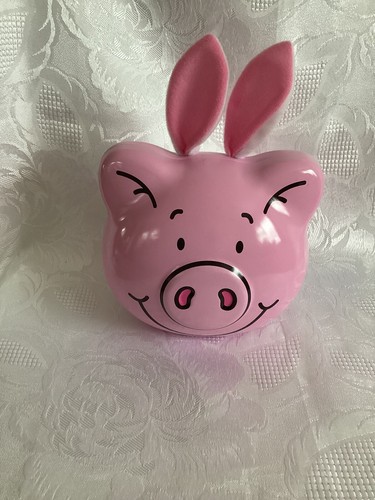 Percy pig head biscuit - m&s,