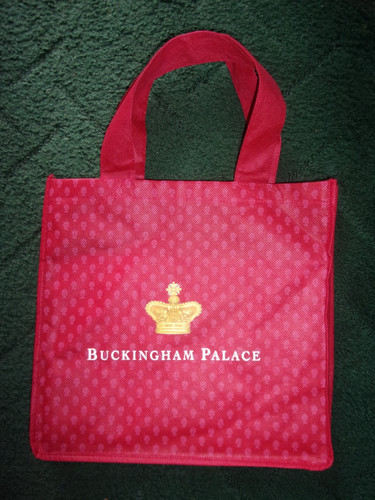 Buckingham palace red souvenir - palace,