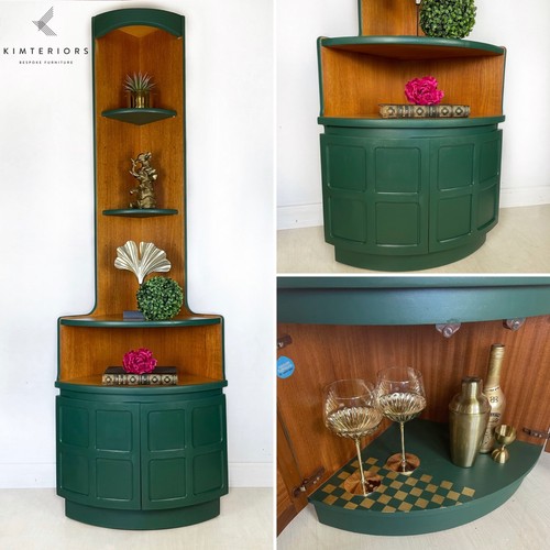 Nathan green corner display - green,