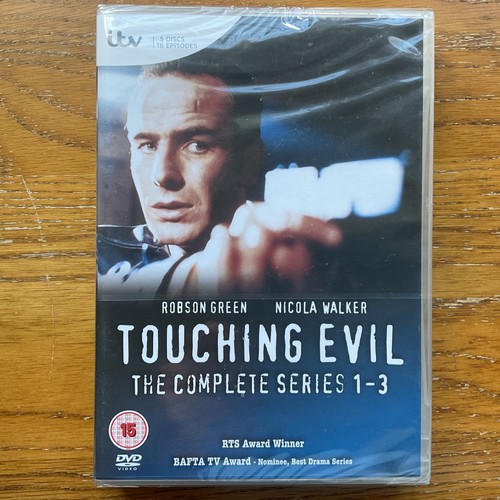 Touching evil the complete - evil,