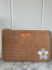 Marc Jacobs Daisy Makeup Bag