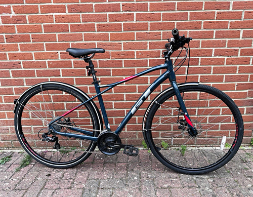 Hybrid bike medium - gt, –
