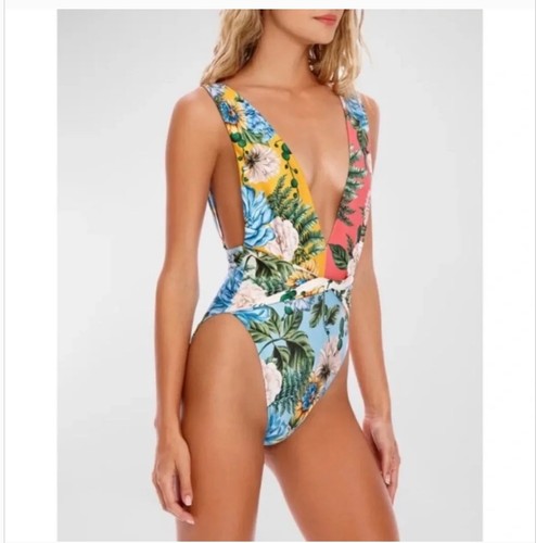 Agua bendita ellis aine one - ellis,