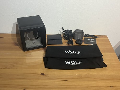 Wolf watch winder - watch,