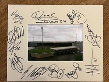 Hand Signed 10x8 Mount -