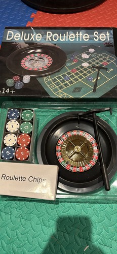 Delux roulette set boxed - roulette,