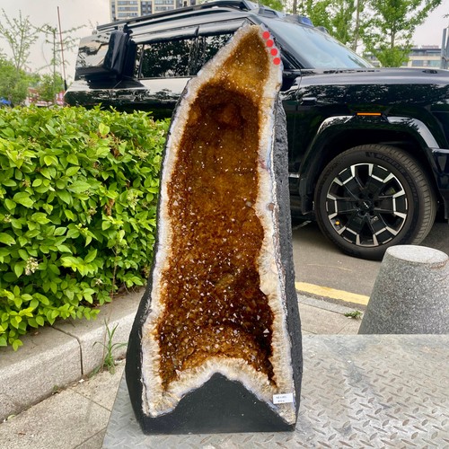 177 7lb natural citrine geode - natural,