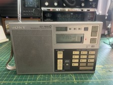 VINTAGE SONY ICF-7600D. Lw. Mw