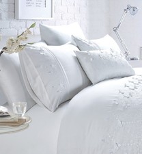 Papillon embroidered - papillon,