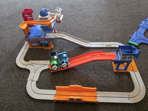 Tomy thomas friends - friends, post
