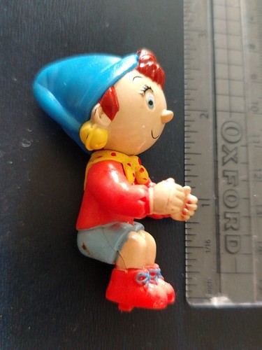 Noddy driving figure - driving,