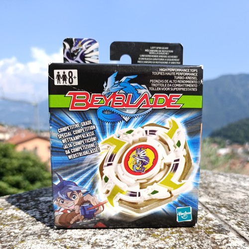 Beyblade dragoon storm - beyblade,