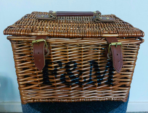 Brown wicker m picnic - wicker, f