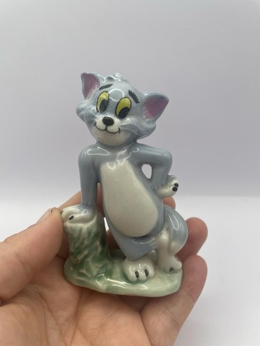 Wade tom jerry figurine - &,