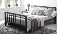 Strong,Solid,Metal Bed