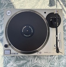 Technics SL-1210MK5