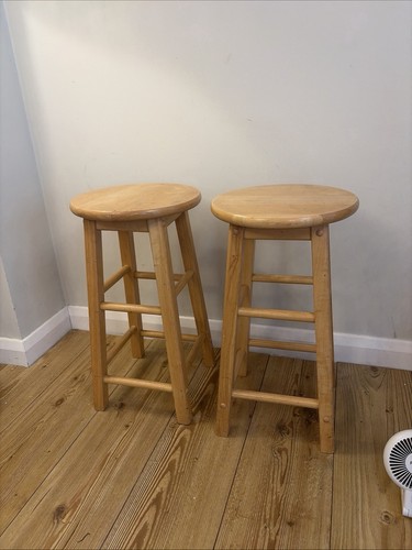 Pair solid wood - of,