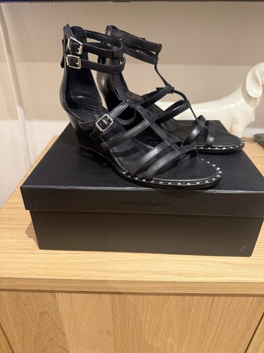 Ash nubabis black leather - ash,
