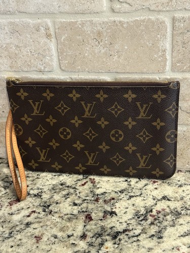 Authentic louis vuitton - louis,