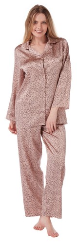 Ladies long sleeved - long, pale