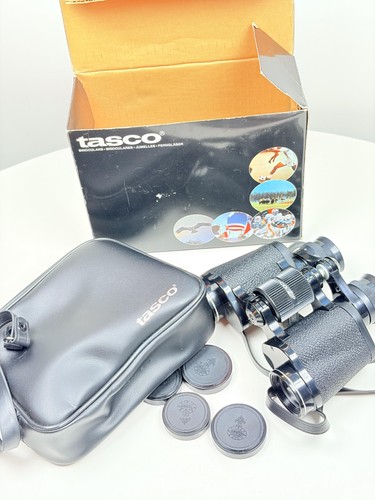 Tasco 8x30 binoculars - 8x30, black